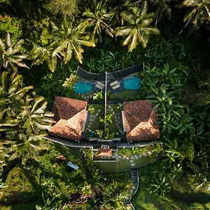  Villa Madani Antique Villas Indonesië